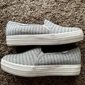 Grey and white dream foam slip on sneakers